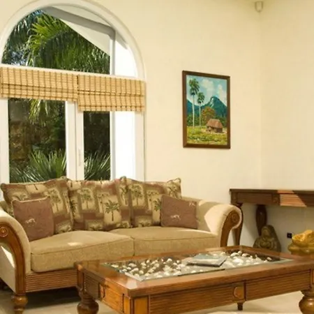 Harmon House Villa